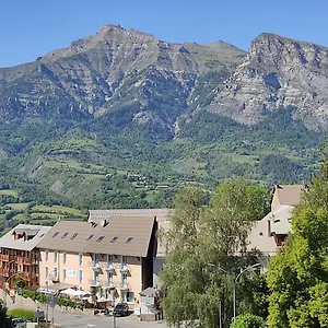 Les Fauvettes Hotel