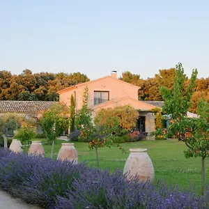 Mas Notre Dame Bed & Breakfast